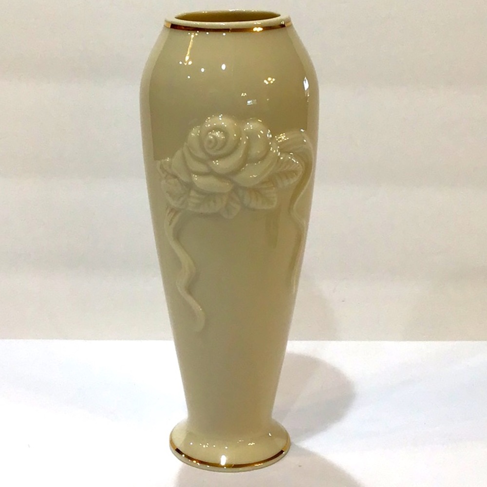 NEW Lenox 6” Vase raised relief rose embossed